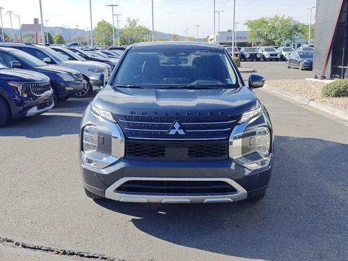 2025 Mitsubishi Outlander PHEV SE