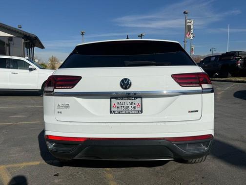 2020 Volkswagen Atlas Cross Sport 2.0T SE w/Technology