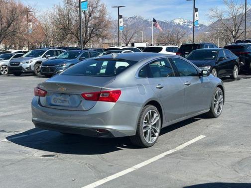 2025 Chevrolet Malibu LT