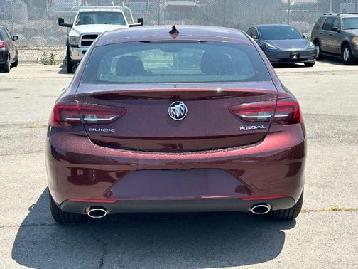 2018 Buick Regal Sportback Preferred