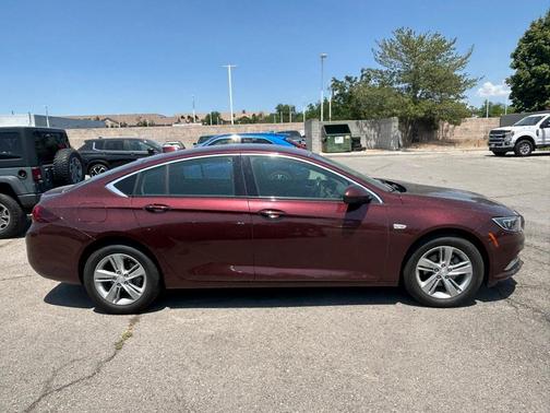 2018 Buick Regal Sportback Preferred