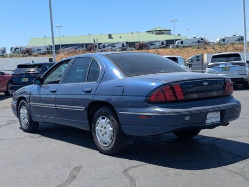 1996 Chevrolet Lumina Base