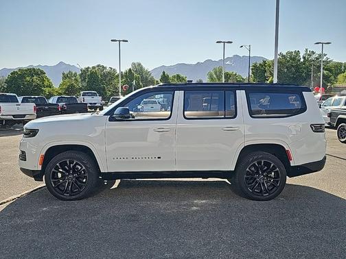 2024 Jeep Grand Wagoneer Series II