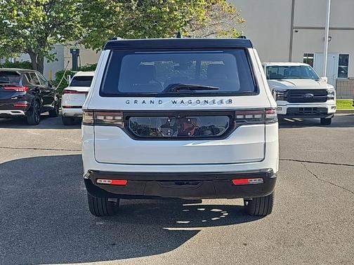 2024 Jeep Grand Wagoneer Series II
