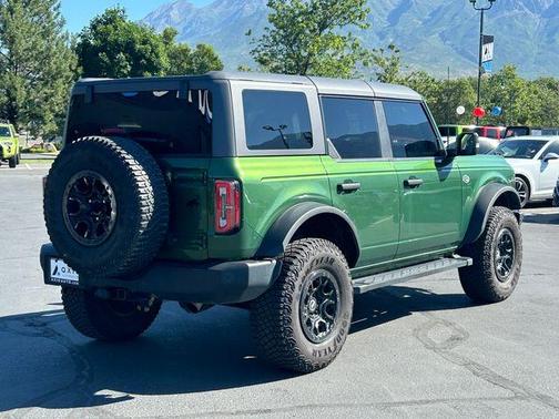 Green Metallic 2022 Ford Bronco Wildtrak