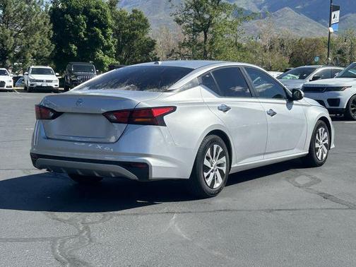 Brilliant Silver Metallic 2019 Nissan Altima 2.5 S