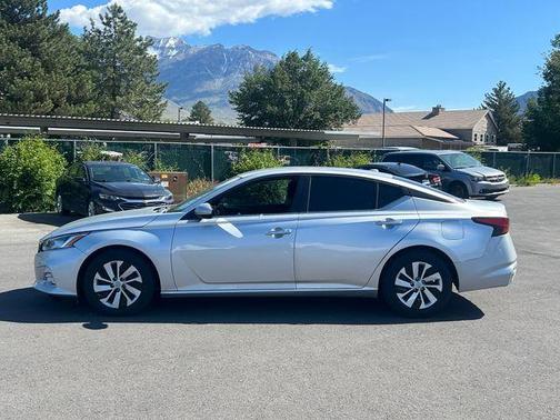 Brilliant Silver Metallic 2019 Nissan Altima 2.5 S