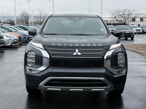 2025 Mitsubishi Outlander PHEV SE
