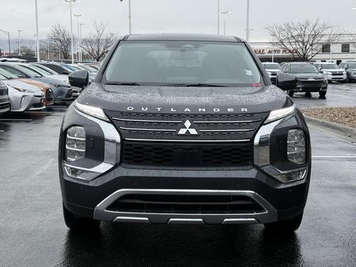 2025 Mitsubishi Outlander PHEV SE