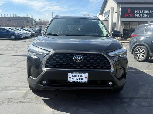 2022 Toyota Corolla Cross XLE