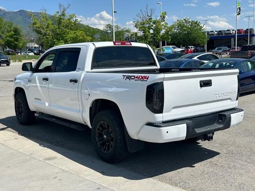 2018 Toyota Tundra SR5