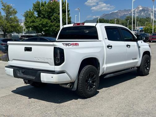 2018 Toyota Tundra SR5