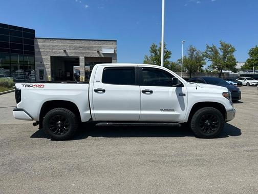 2018 Toyota Tundra SR5