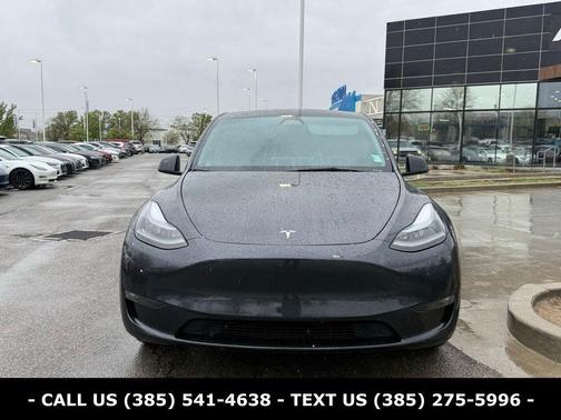 Stealth Gray 2024 Tesla Model Y Long Range