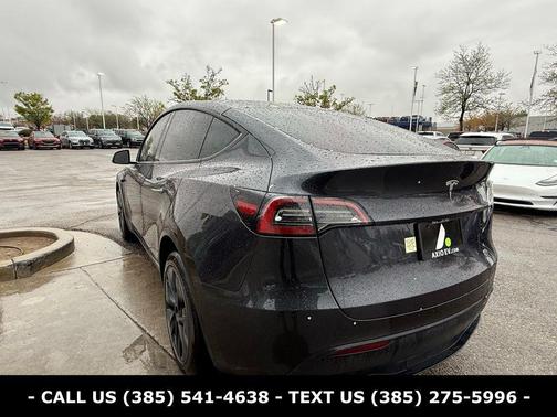 Stealth Gray 2024 Tesla Model Y Long Range