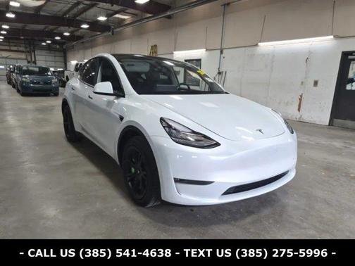 White 2023 Tesla Model Y Long Range