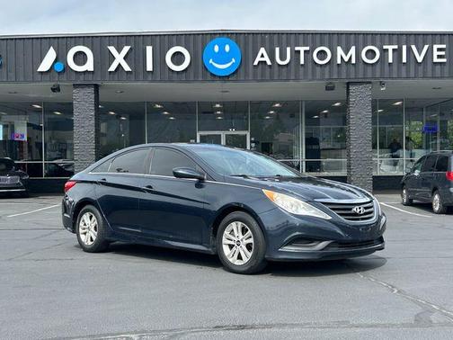Pacific Blue Pearl 2014 Hyundai SONATA GLS