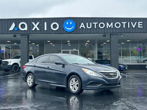 Pacific Blue Pearl 2014 Hyundai SONATA GLS