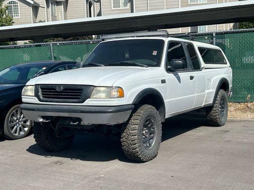 2000 Mazda B4000 SE Cab Plus 4