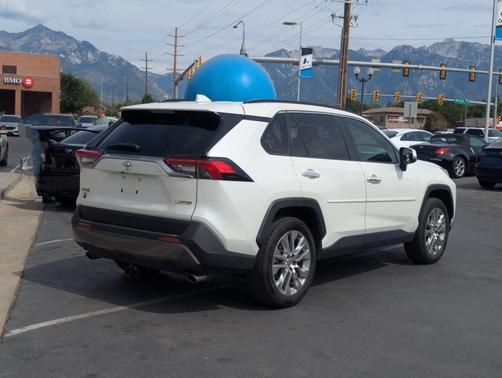 2021 Toyota RAV4 Limited