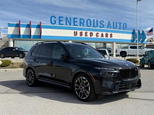 2025 BMW X7 M60i