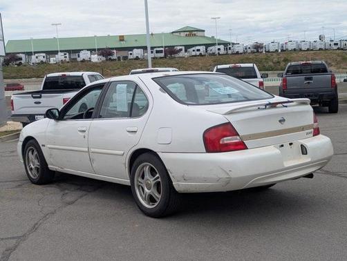2001 Nissan Altima