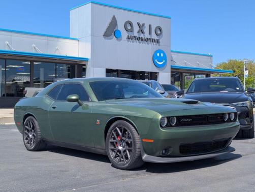 Green 2019 Dodge Challenger R/T Scat Pack