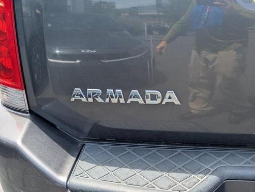2012 Nissan Armada SV