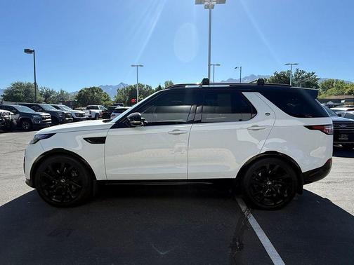 Fuji White 2019 Land Rover Discovery HSE LUXURY
