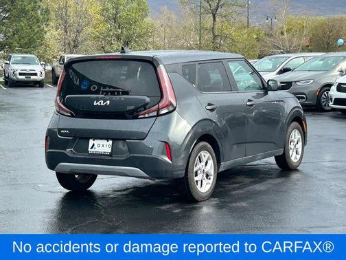 Gravity Gray 2023 Kia Soul LX