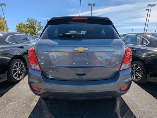 Satin Steel Metallic 2020 Chevrolet Trax LS