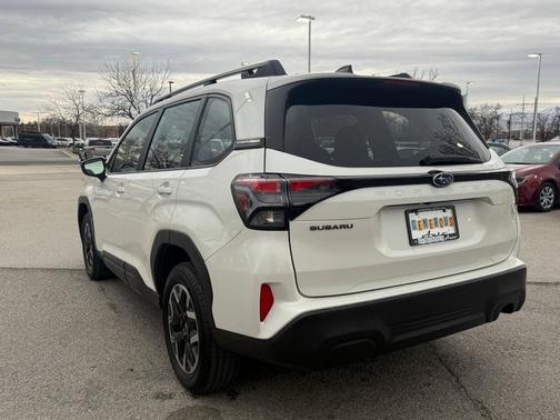 2025 Subaru Forester 