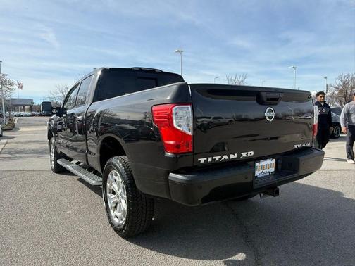 2016 Nissan Titan XD SV