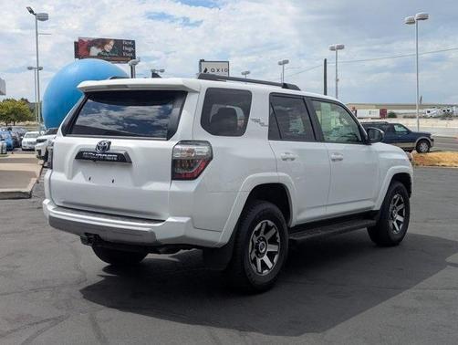 2024 Toyota 4Runner TRD Off Road