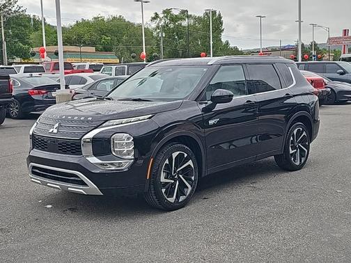 2025 Mitsubishi Outlander PHEV SEL