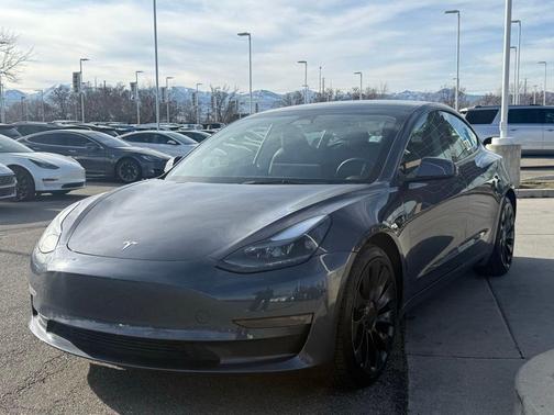 2023 Tesla Model 3 Performance