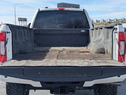 2022 Ford F-350 Platinum