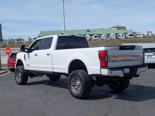 2022 Ford F-350 Platinum