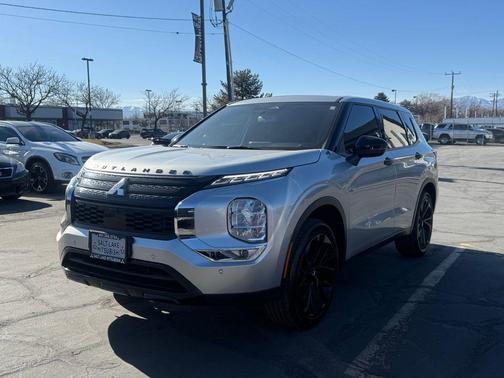 2022 Mitsubishi Outlander SE Launch Edition