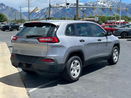 Billet Silver Metallic Clearcoat 2017 Jeep Cherokee Sport