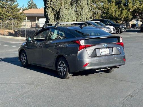2022 Toyota Prius 