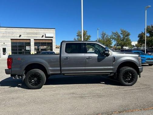 2022 Ford F-350 Platinum