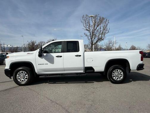 2024 Chevrolet Silverado 3500 WT