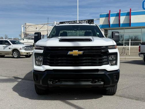 2024 Chevrolet Silverado 3500 WT