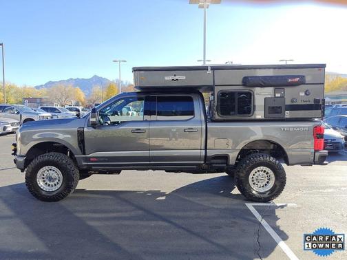 2025 Ford F-350 Platinum