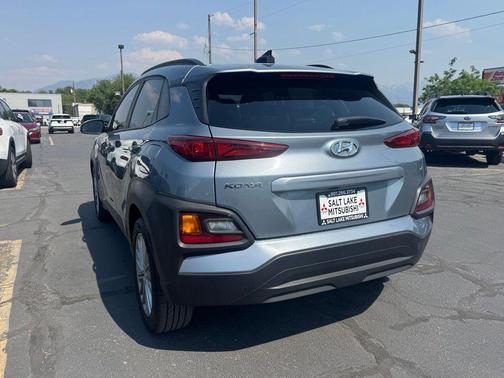 Sonic Silver 2018 Hyundai KONA SEL