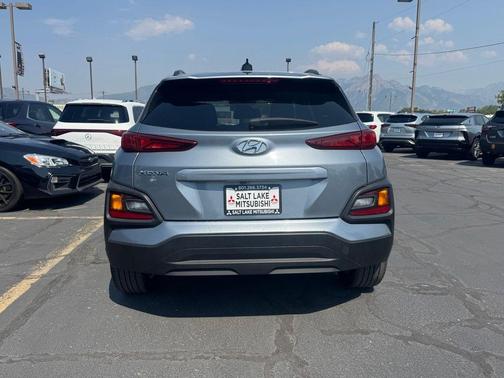 Sonic Silver 2018 Hyundai KONA SEL