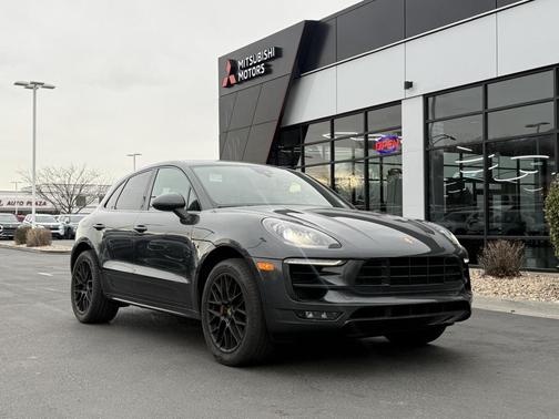 2018 Porsche Macan GTS