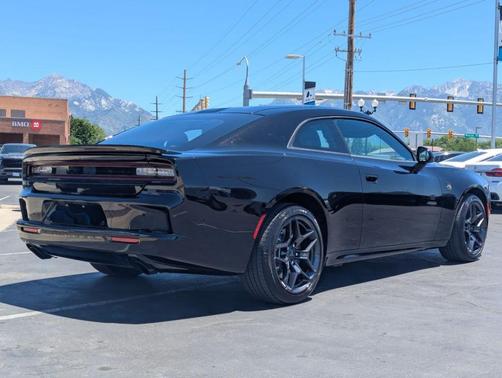Diamond Black 2026 Dodge Charger R/T