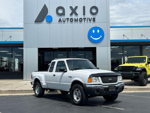 White 2001 Ford Ranger